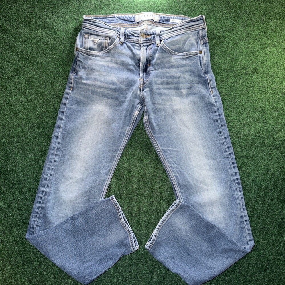 Guess Reg Straight Jeans Men's Size 31x32 Light Wash Jeans